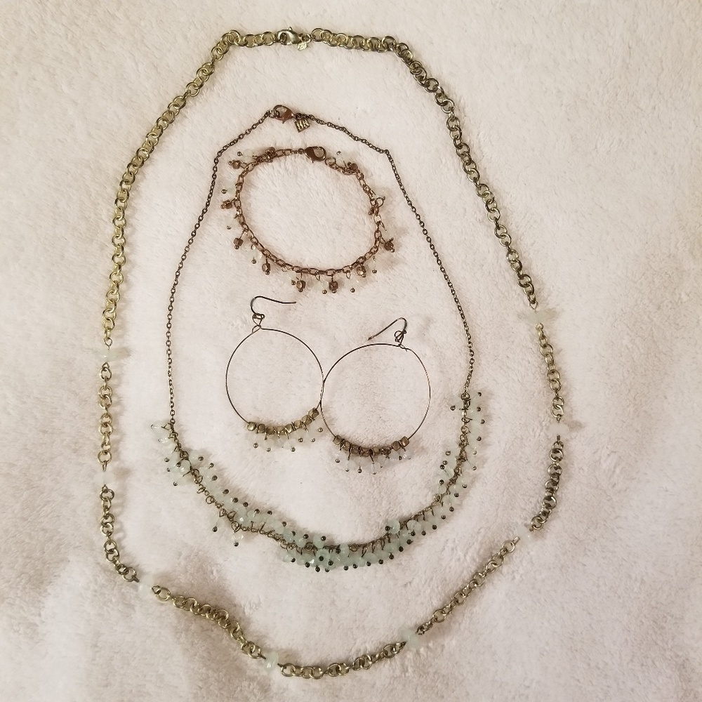 BR women's aqua and goldtone 5 pc jewelry set